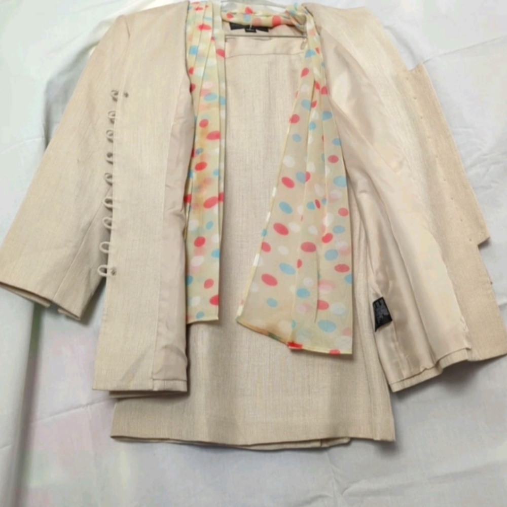Women's 8 SAG HARBOR $160 Birmingham Ivory  (3 Pc) Skirt & Blazer Suit w/Scarf 8